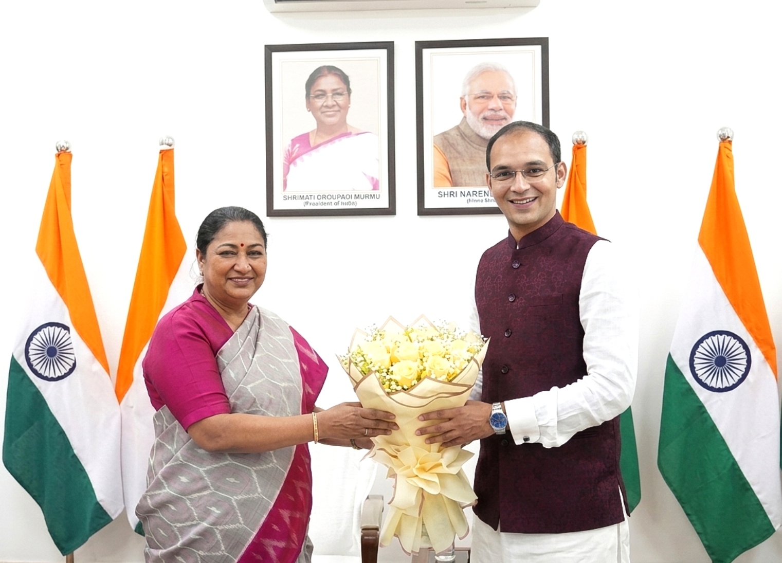 Dr. Puneet Dhawan meeting Delhi Chief Minister Rekha Gupta