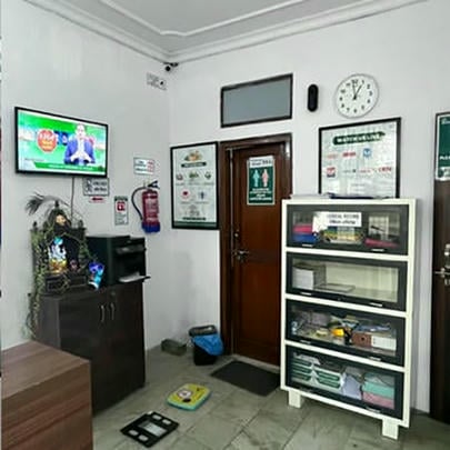 Ayurvedic Day Care Clinic in Noida • Photo 8