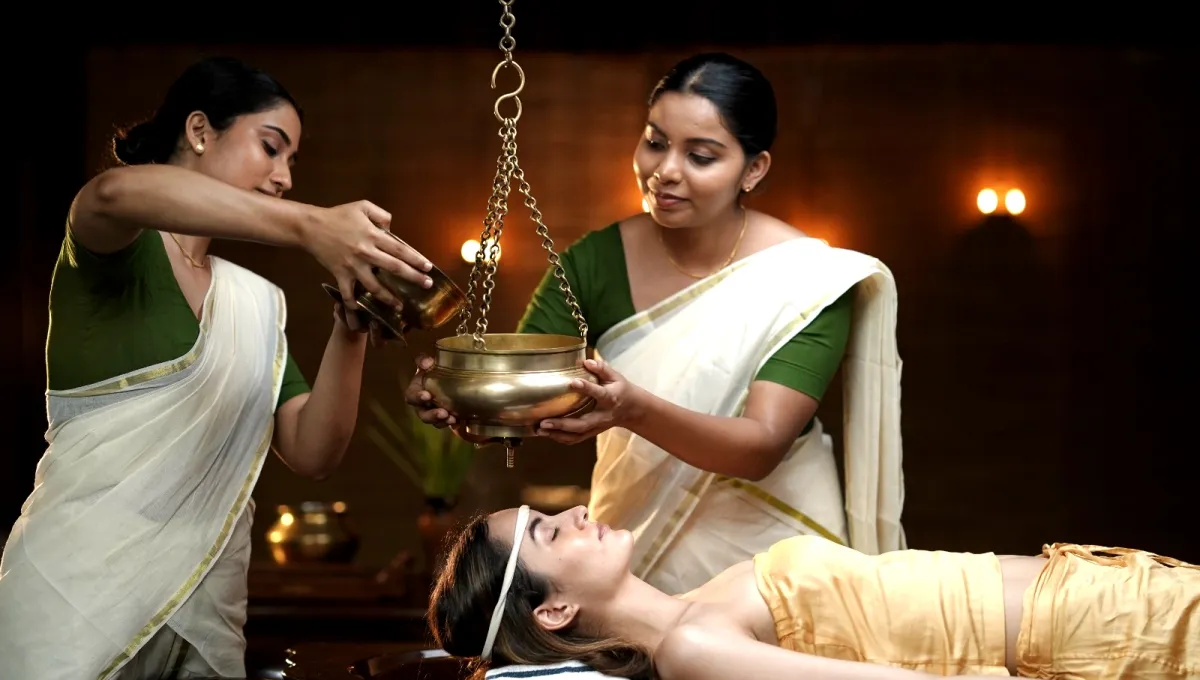 Vrikka Dhara Therapy